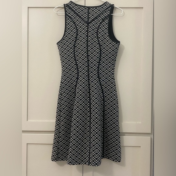 Mossimo striking sleeveless dress - Picture 3 of 9